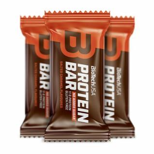 20er Pack Kartons mit Snacks Proteinriegel Biotech USA - Caramel salé