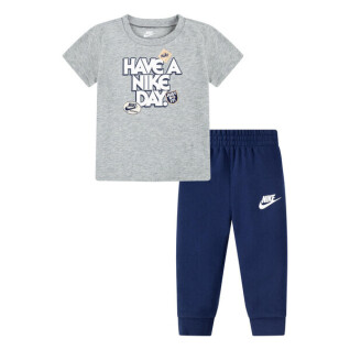 Kinder T-Shirt und Jogginganzug Nike SOA Fleece